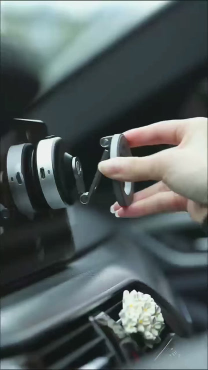 Magnetic Vacuum Suitable for Smartphones